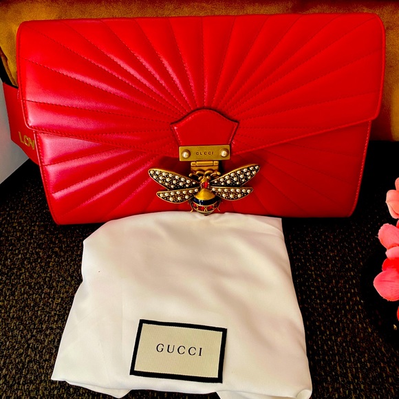 Gucci Handbags - Gucci Queen Margaret bee Red leather Clutch